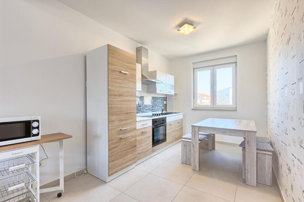 Lovely Fazana Apartments 400M From The Sea Exterior foto